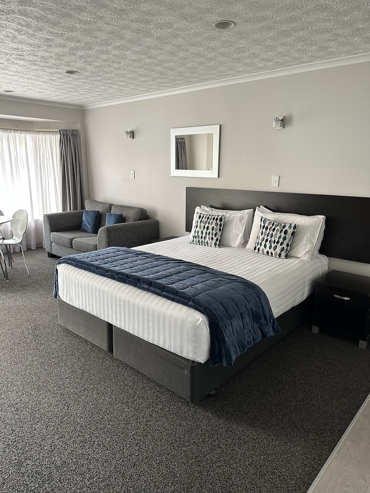 1 Bedroom, Unit, King Bed