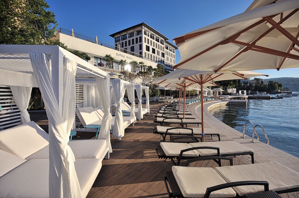 Amadria Park Hotel Royal 50/66
