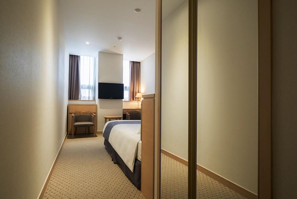 HOTEL VENUE G 24/59