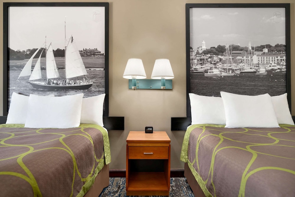 Super 8 by Wyndham West Greenwich/Providence 21/47