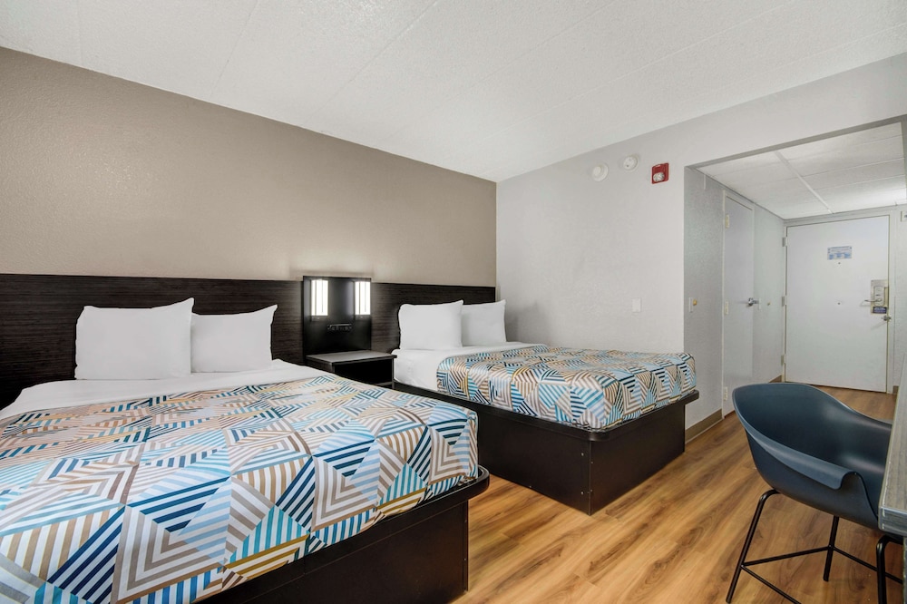 Motel6 York, PA - North 14/53