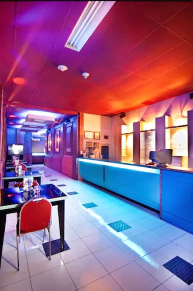 Mandarin Hotel Pekalongan 8/51