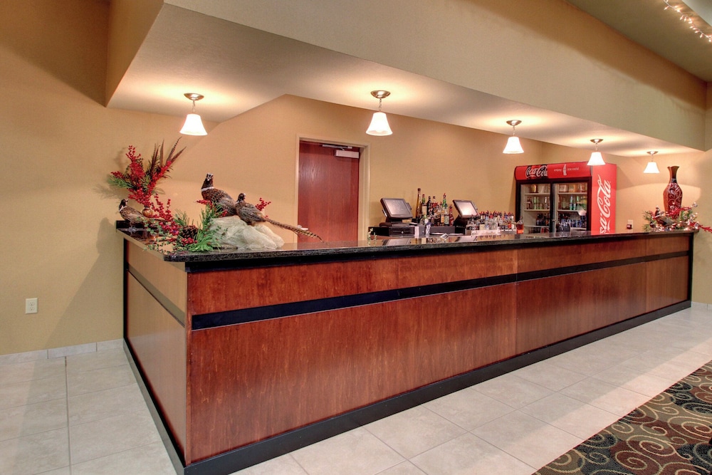 Cobblestone Hotel And Suites Broken Bow 3/51
