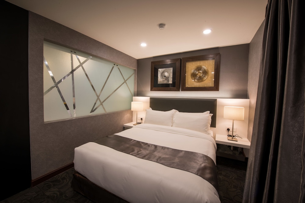 Asiatic Hotel 14/50