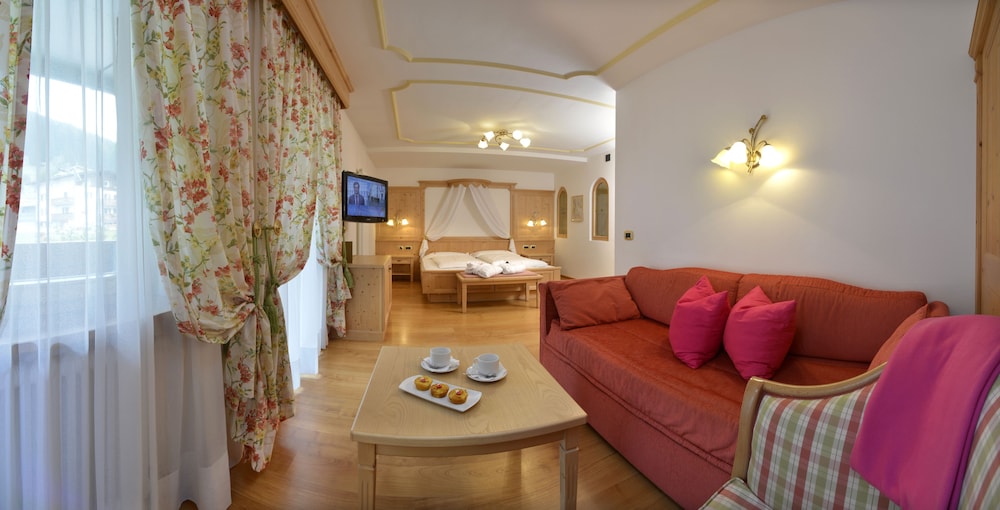 Andreas Hotel 23/50