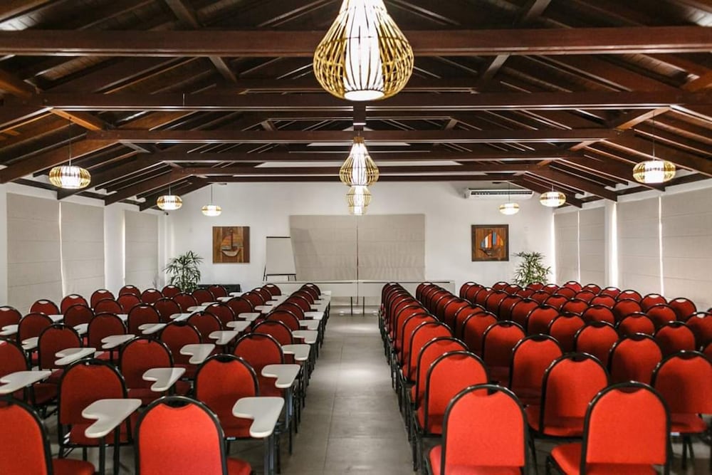 Mar Paraiso Hotel 41/44