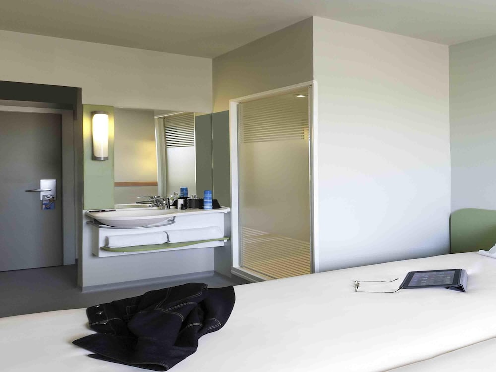Hotel ibis budget Valencia Alcasser 42/43