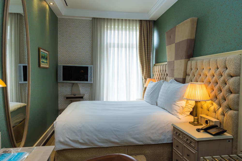 Excelsior Hotel & Spa Baku, Curio Collection by Hilton 18/82