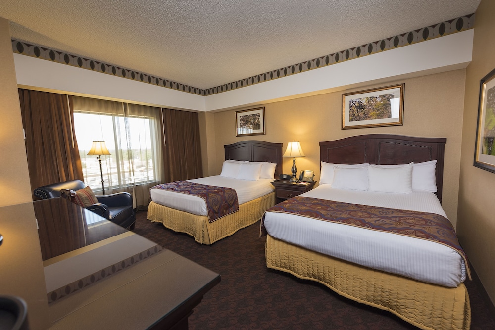CHEROKEE CASINO & HOTEL WEST SILOAM SPRINGS 18/50