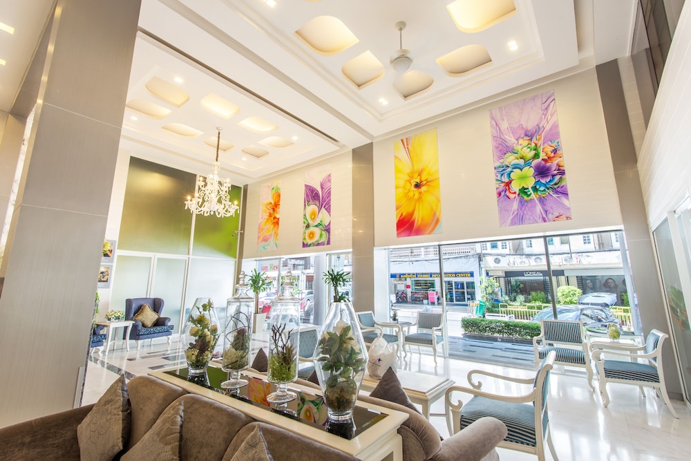 PRATUNAM CITY INN 48/54
