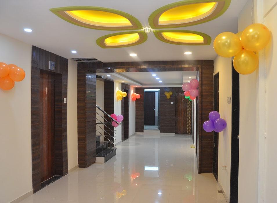 Hotel Royal Treat Kolahpur 7/21