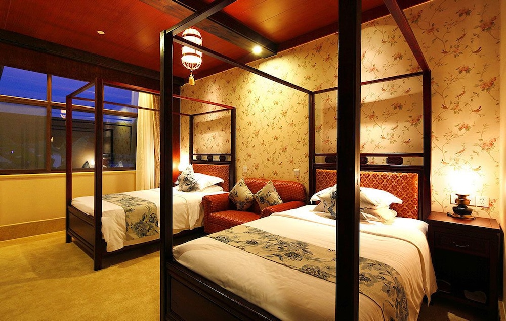 Wuzhen Waterside Resort 9/26