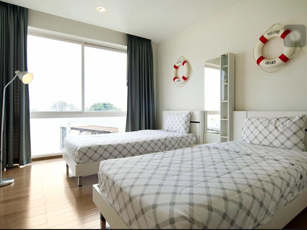 2 BEDROOMS, APARTMENT