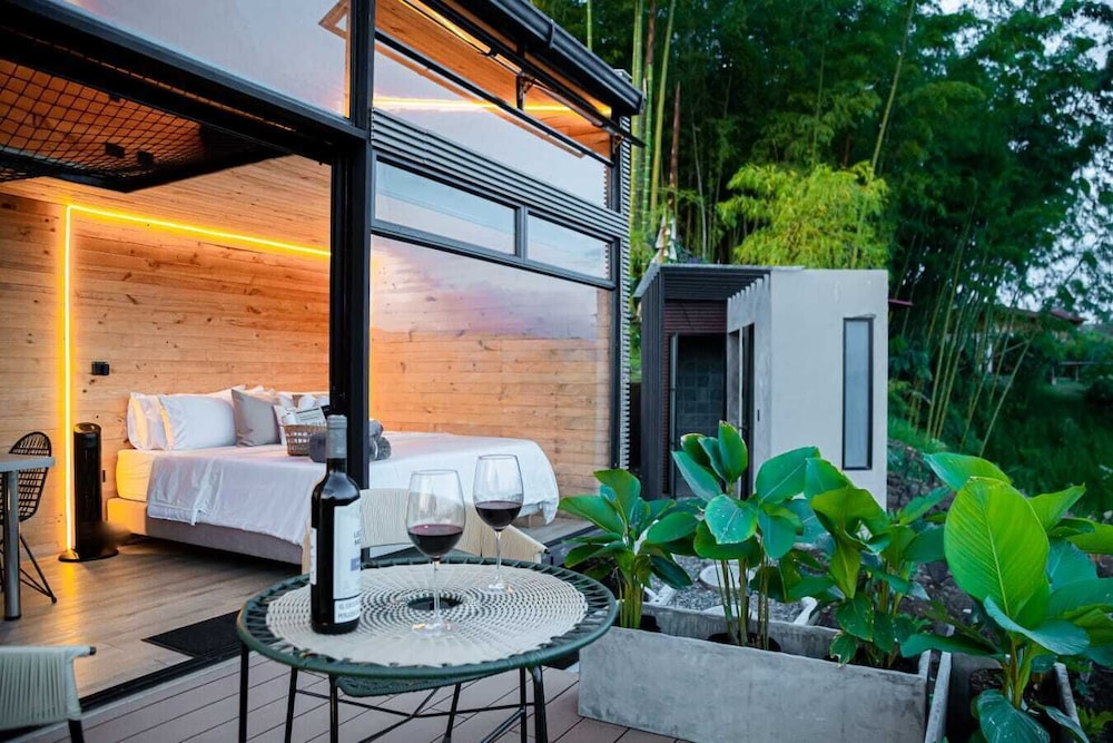 Monte Tierra Glamping 3/47