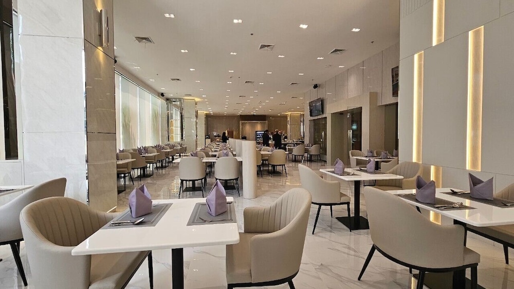 The Four Wings Hotel Bangkok 37/50