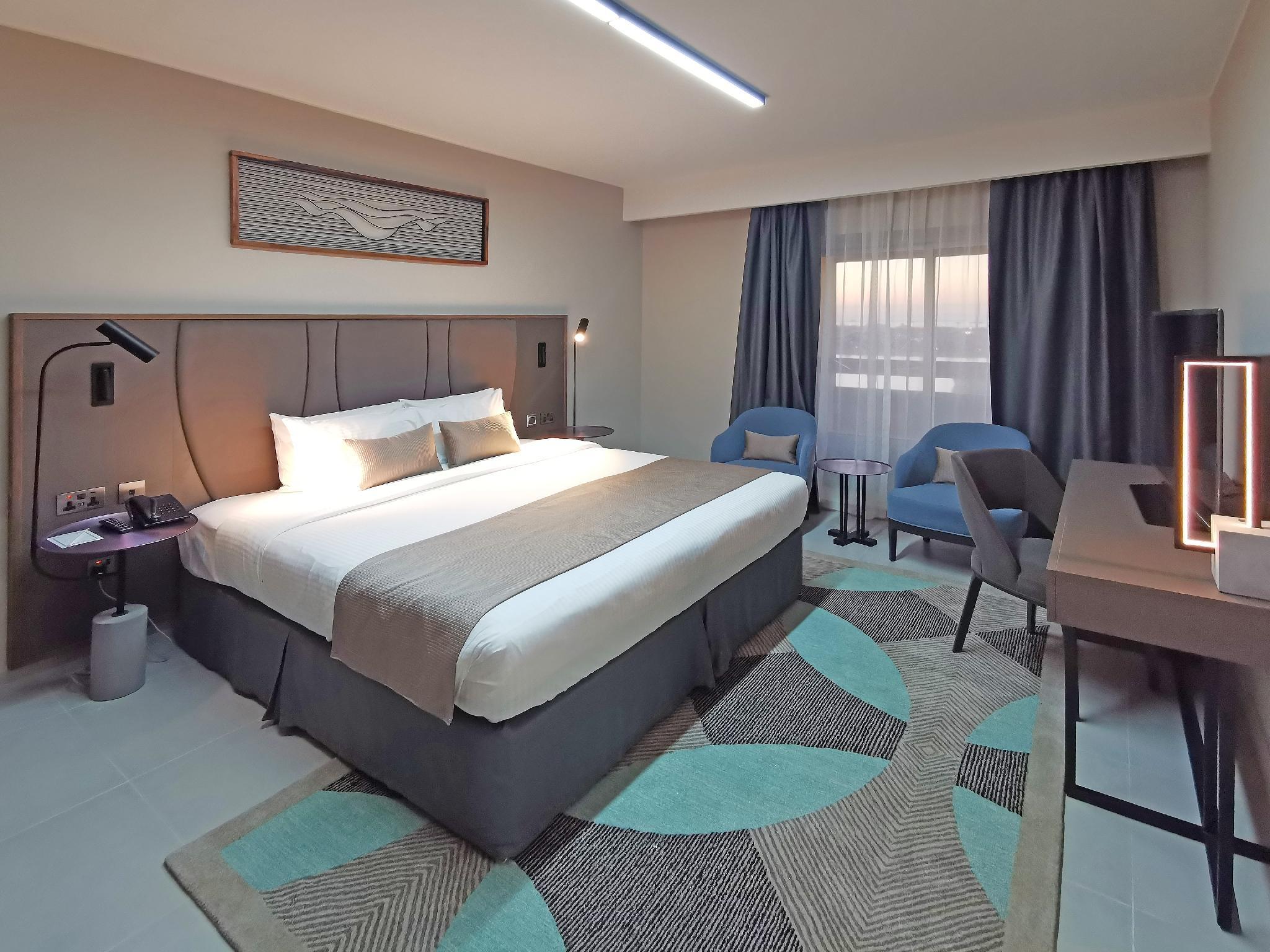 Executive, Suite, Lagoon and Pool View