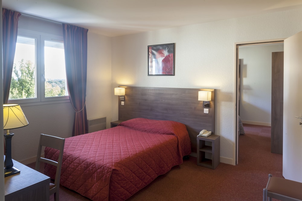 Orleans Parc Hotel 23/73