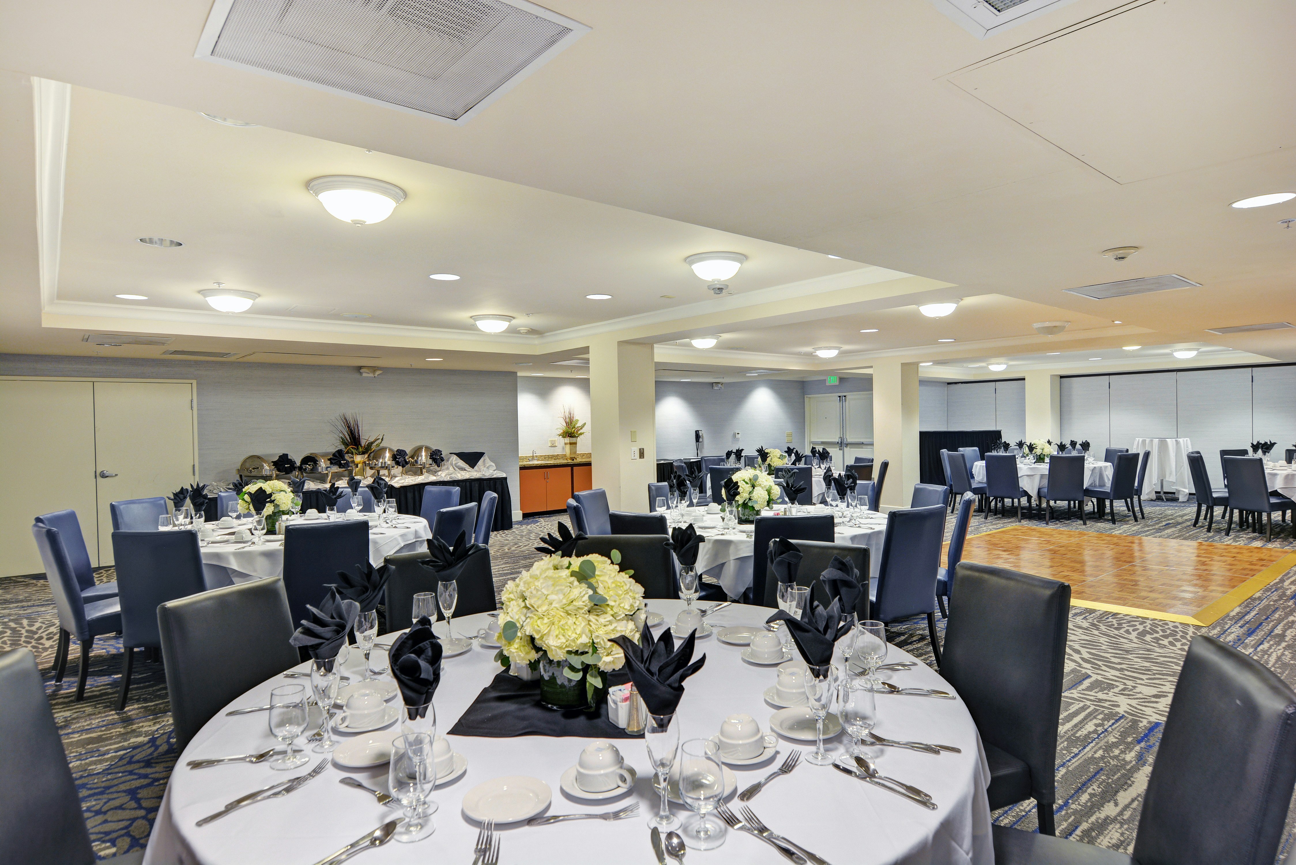 Embassy Suites Valencia 49/58