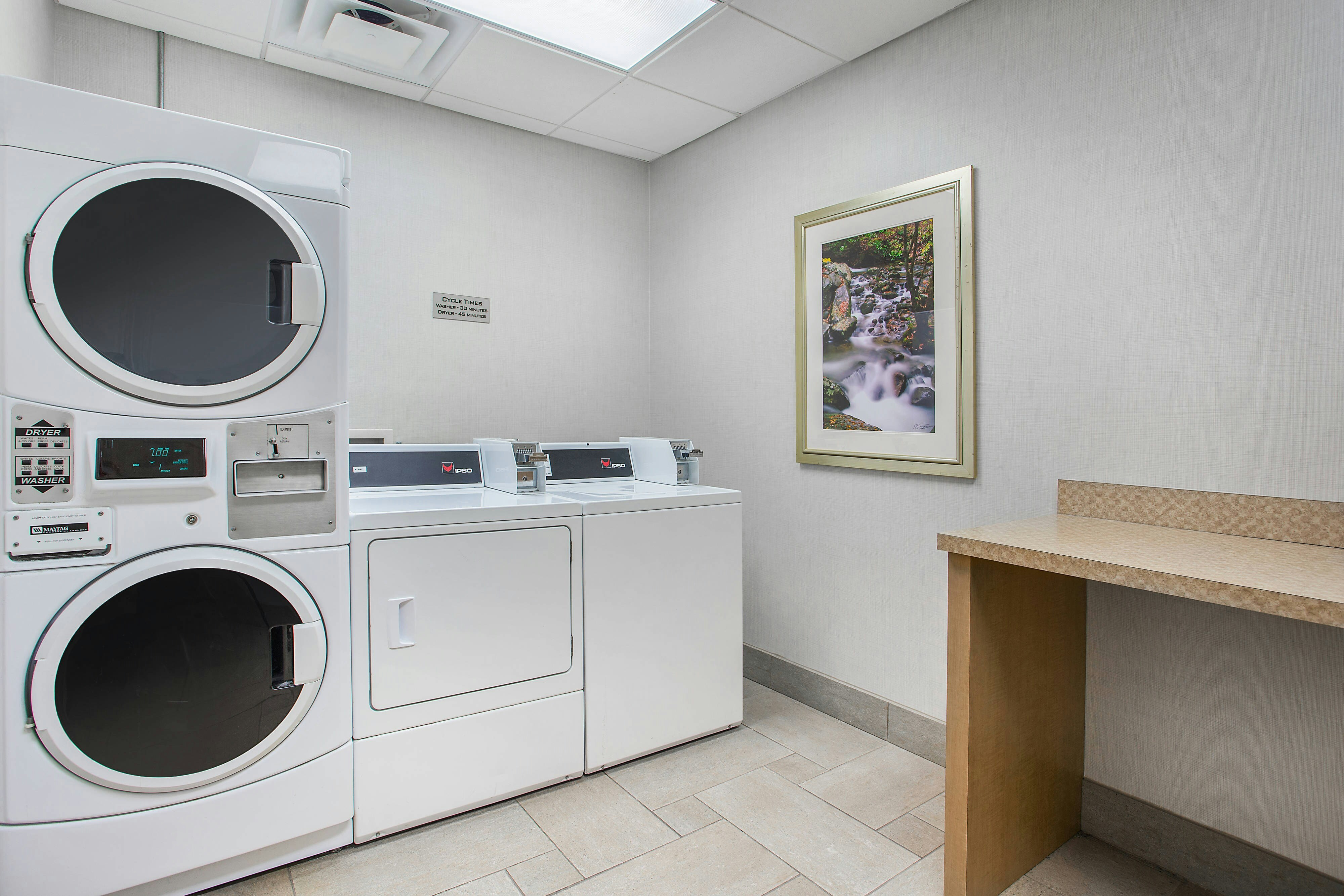 Springhill Suites Pigeon Forge 3/20