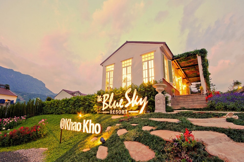 The Blue Sky Khao Kho 6/100