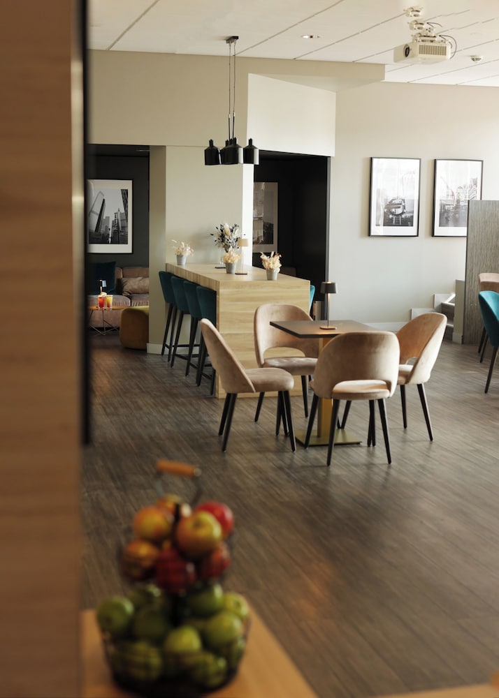Ibis Frankfurt Centrum 53/75