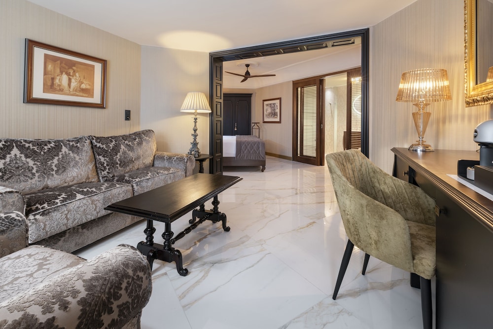Santa Catalina, a Royal Hideaway Hotel 50/73