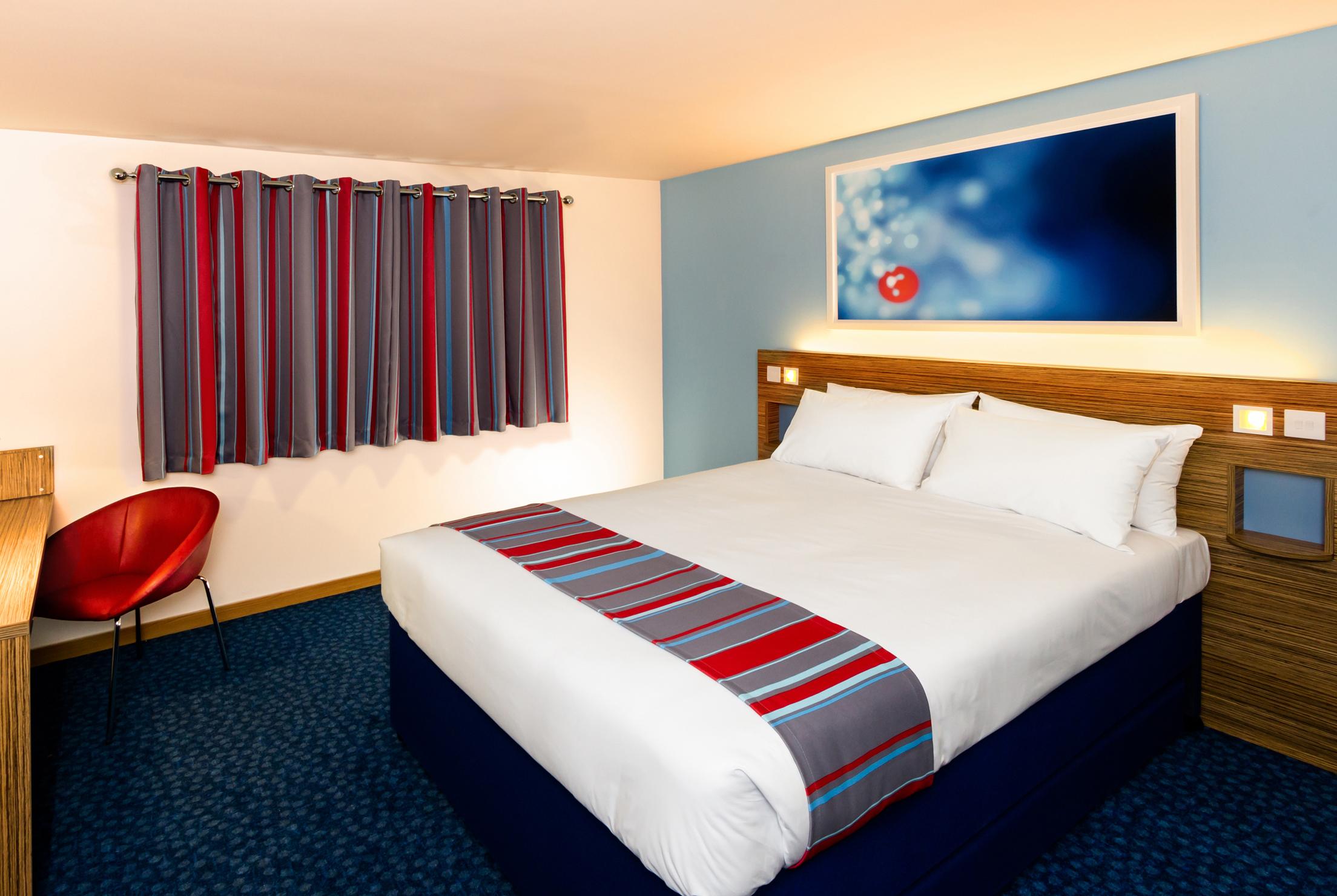 Travelodge Okehampton Whiddon Down 4/13