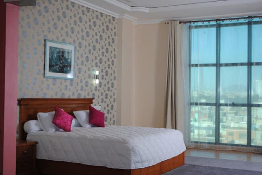 Hotel Maraval Oran 17/50