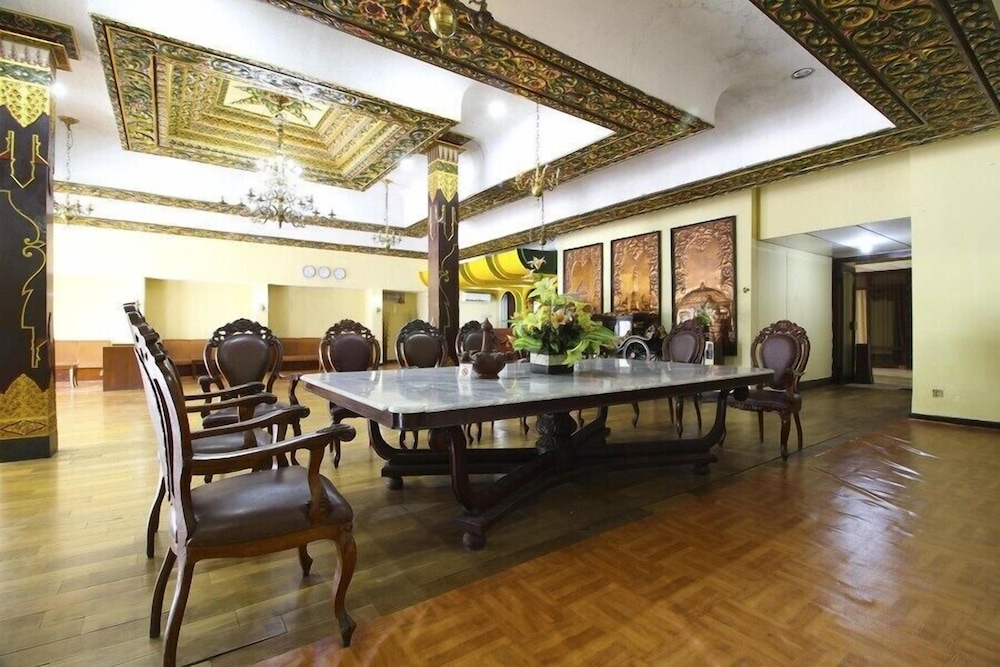 Sriwedari Yogyakarta Hotel 10/32