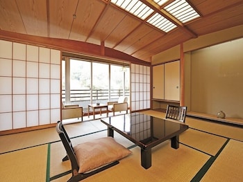 Itoen Hotel New Sakura 28/35