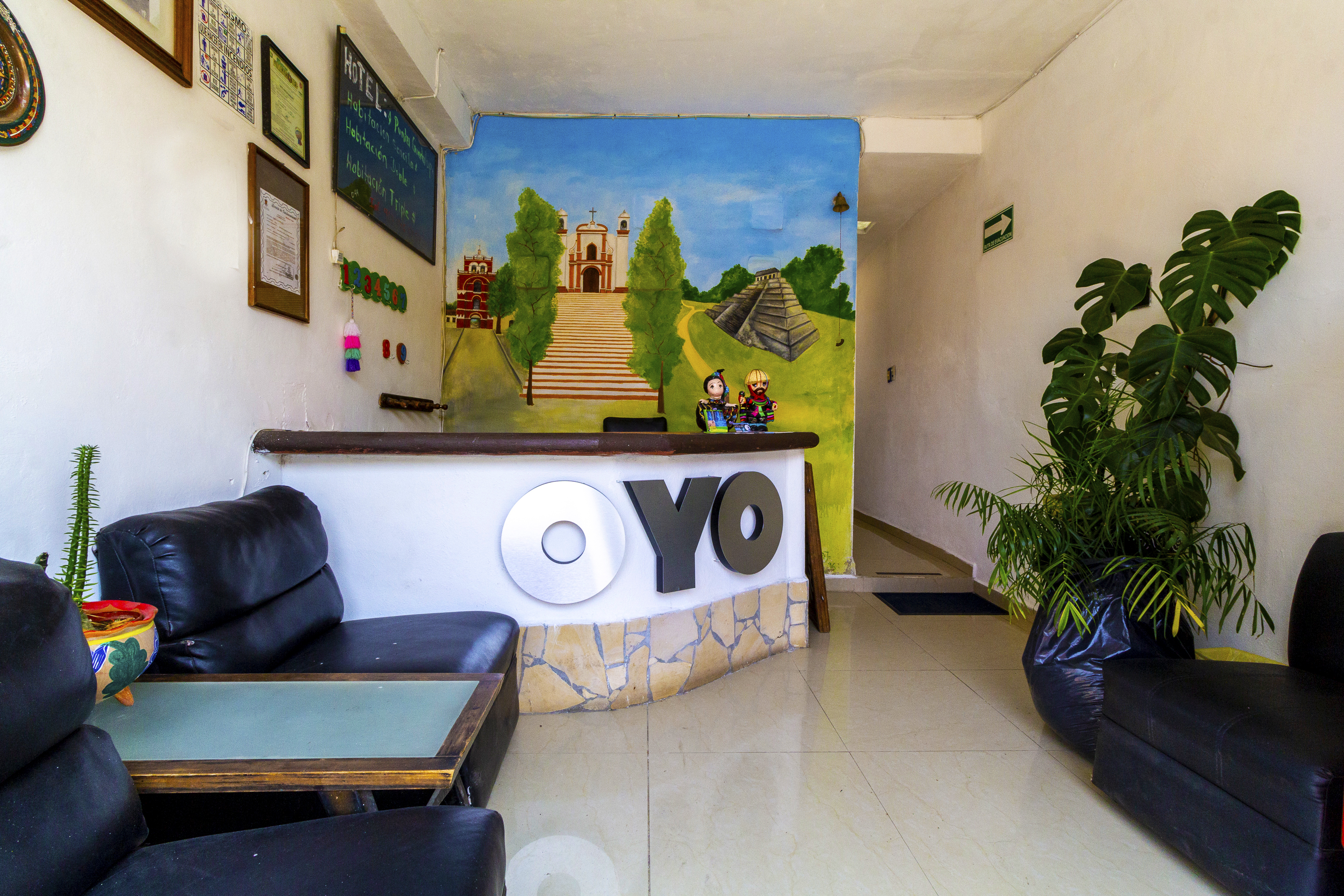 Lobby at OYO Hotel Punta Guadalupe, San Cristobal de las Casas, CHIAPAS