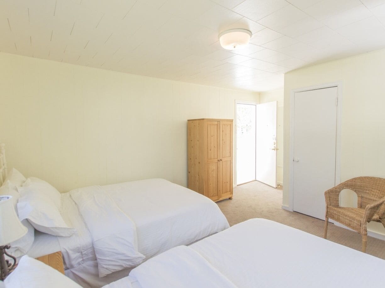 Beach House, Standard, 2 Queen Beds, Private Bathroom