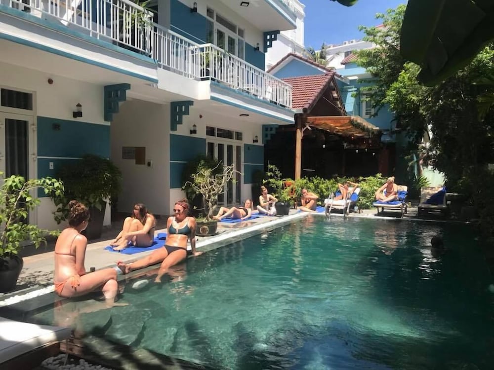Lucky Leaf Villa 8/50