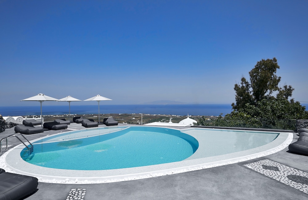 APERANTO SUITES 40/70