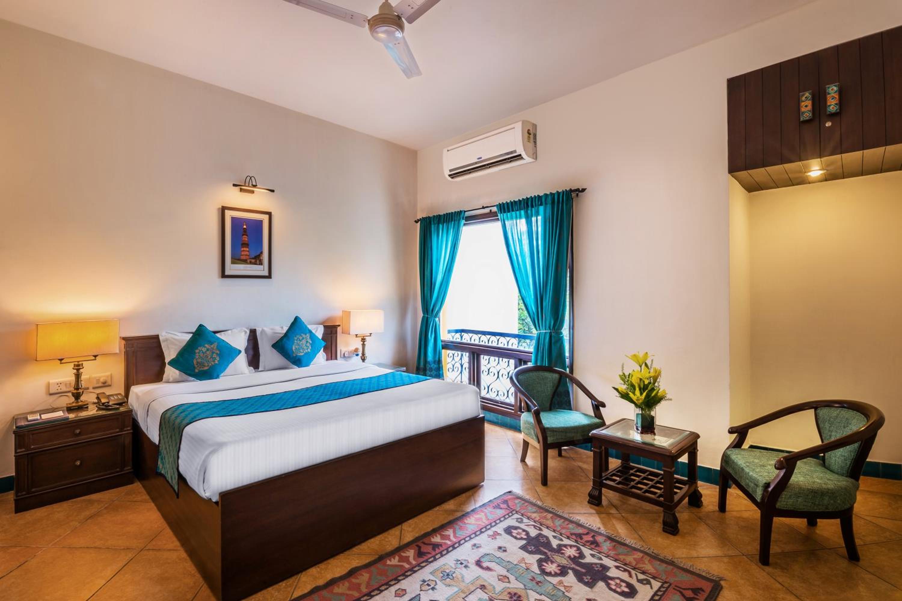 Super, Deluxe, Double Bed