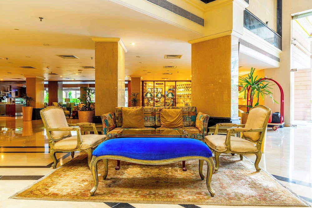 GOLDEN TULIP JAIPUR 32/50