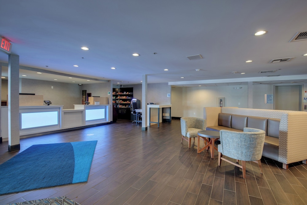 Holiday Inn Express Nashville W I40/Whitebridge Rd 26/47