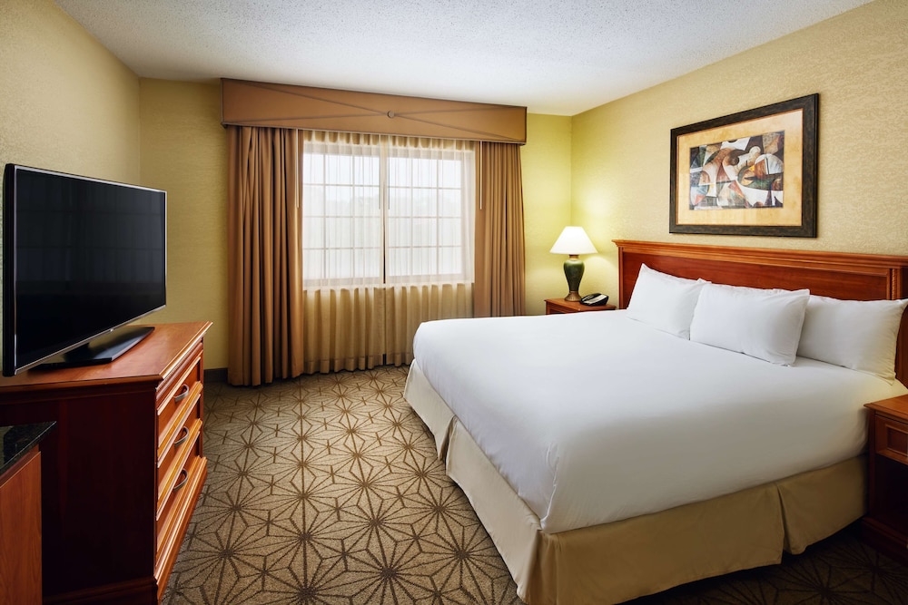 Embassy Suites by Hilton Columbia Greystone 16/67