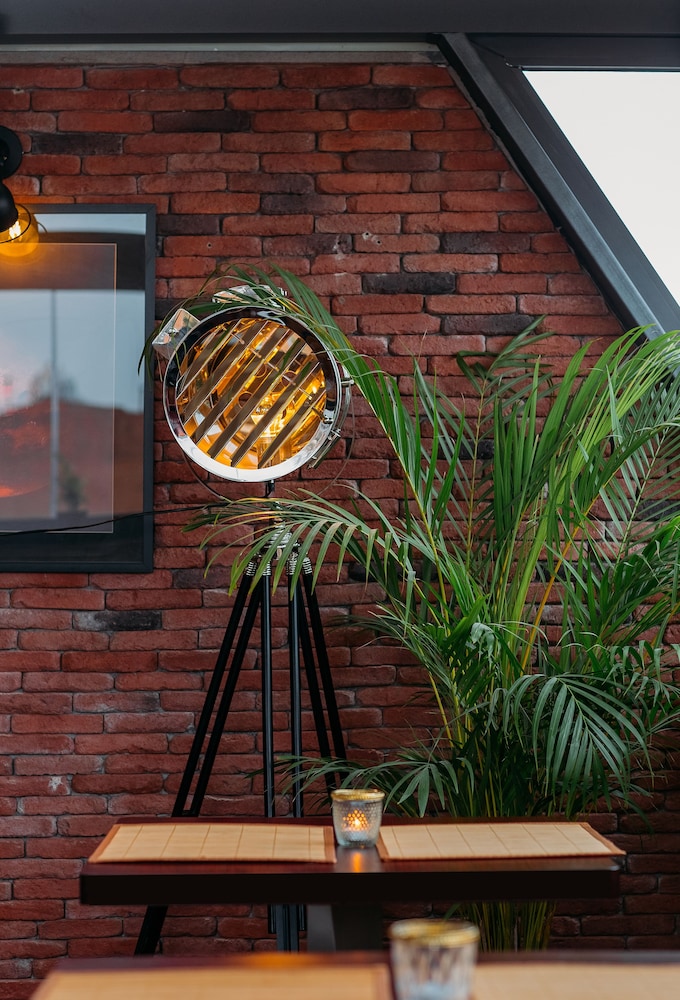 Urban Boutique Hotel 31/50