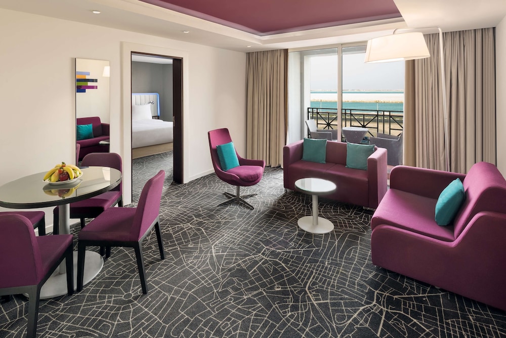 بارك إن باي راديسون الدمام(Park Inn By Radisson Dammam.) 52/73