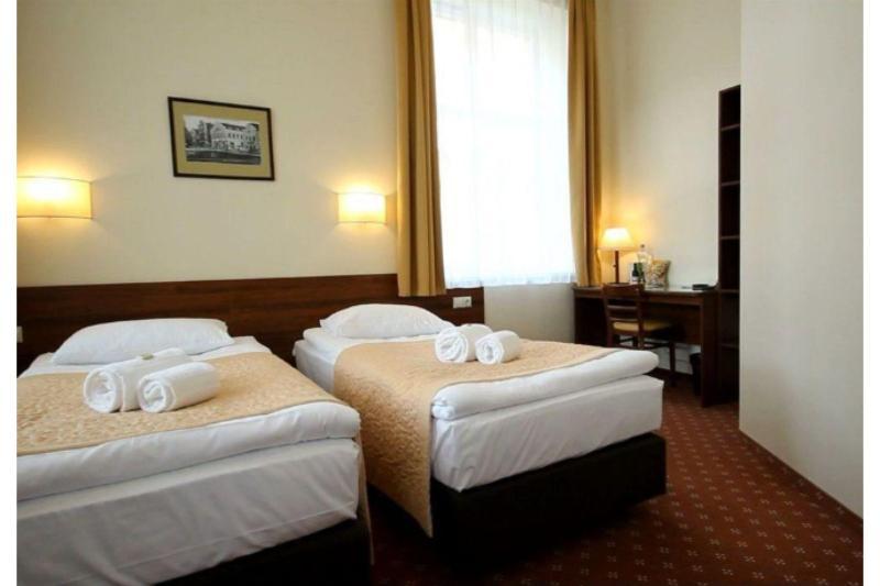 غرفة مفردة، Memel Hotel 2/2