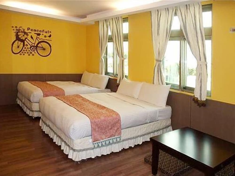 Toong Hsiang Hotel 11/44