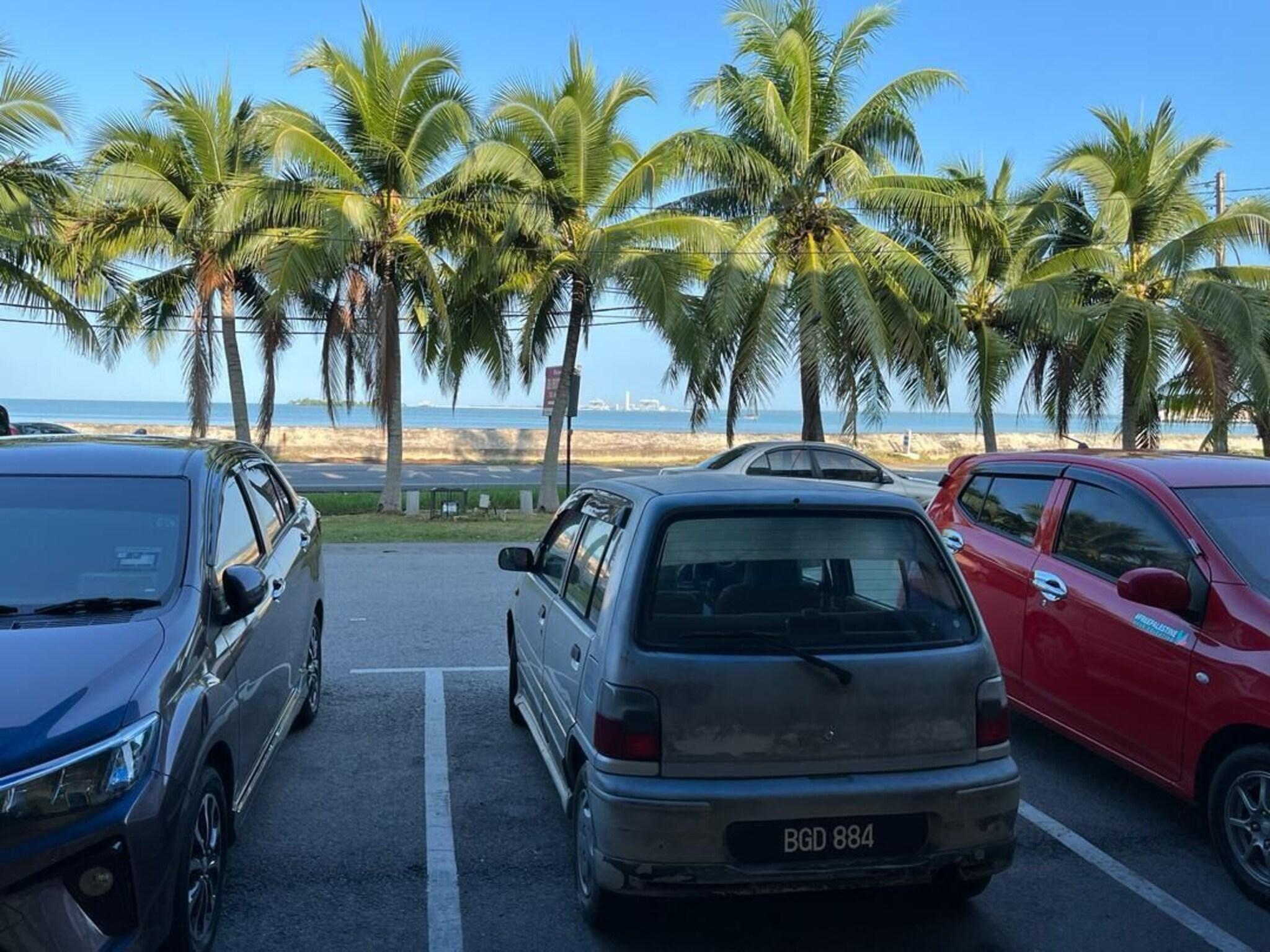 Pd Sea Front Hotel 25/26