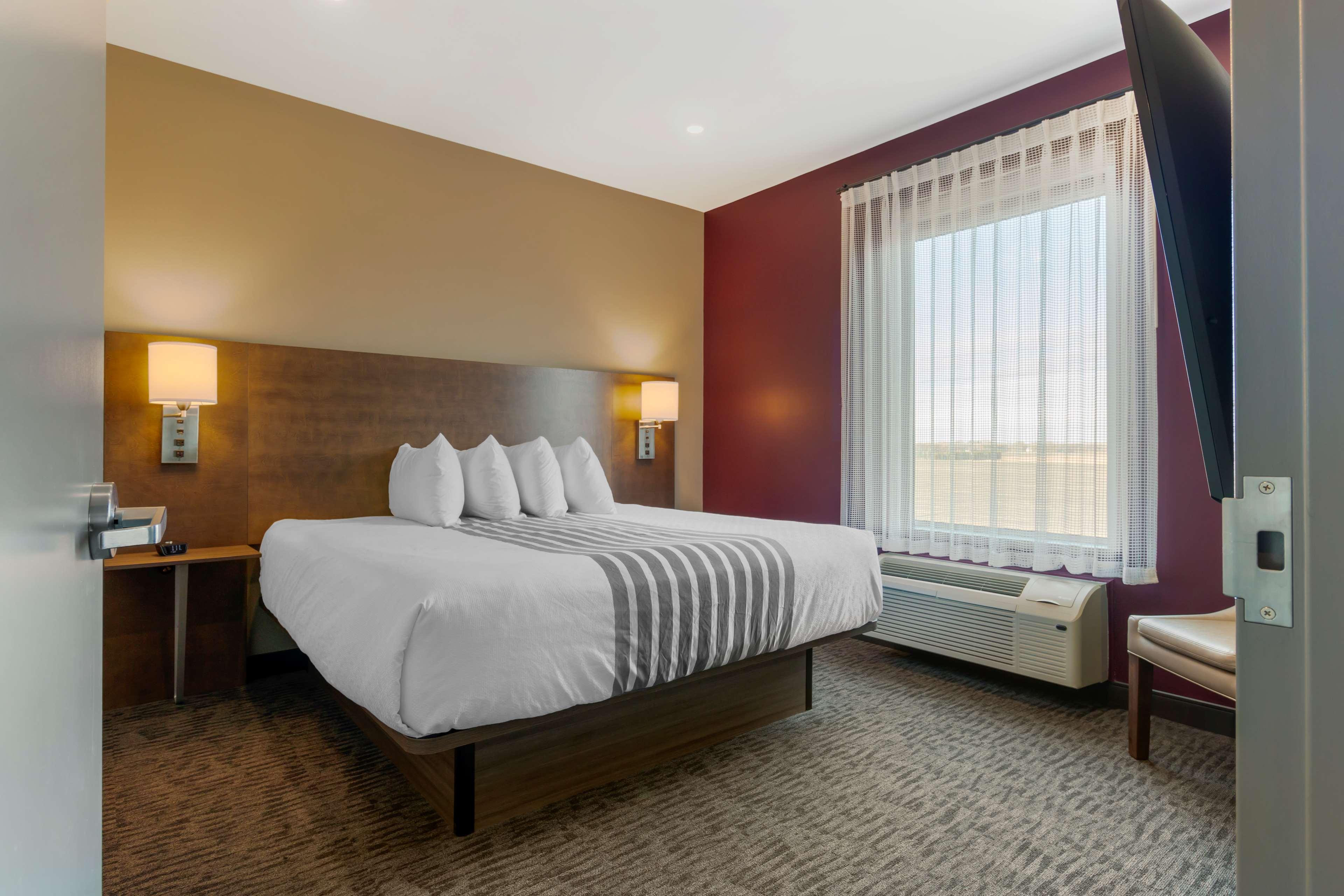 Suite, Kitchenette
