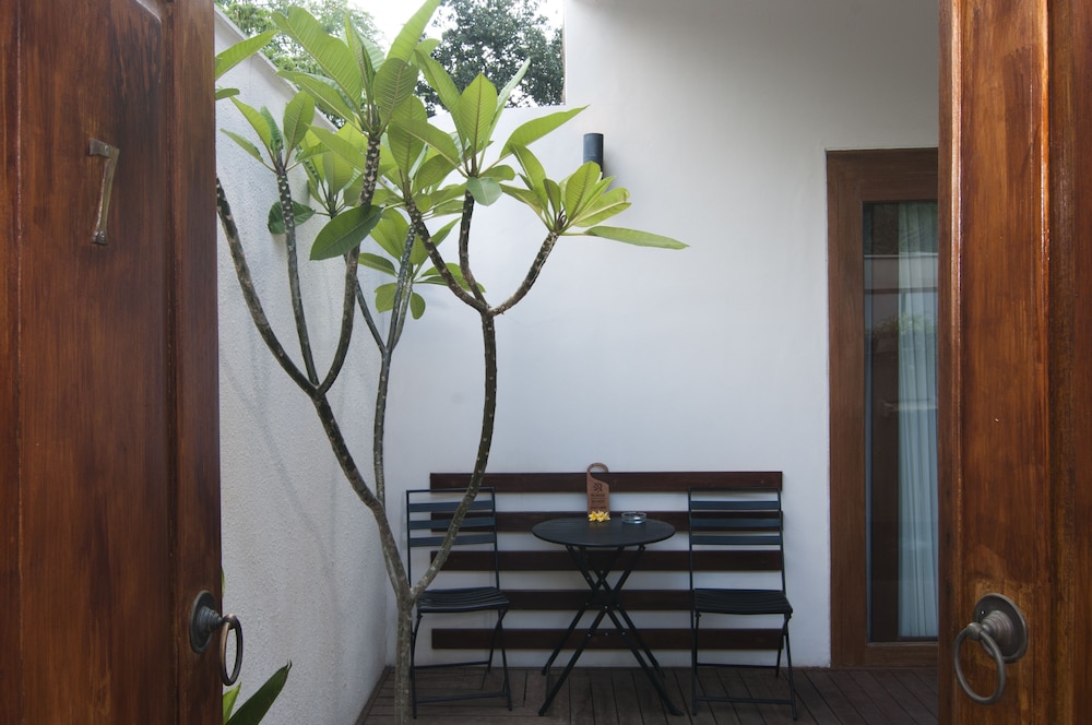 KeRensia Private Pool Villas Gili Air 2/47