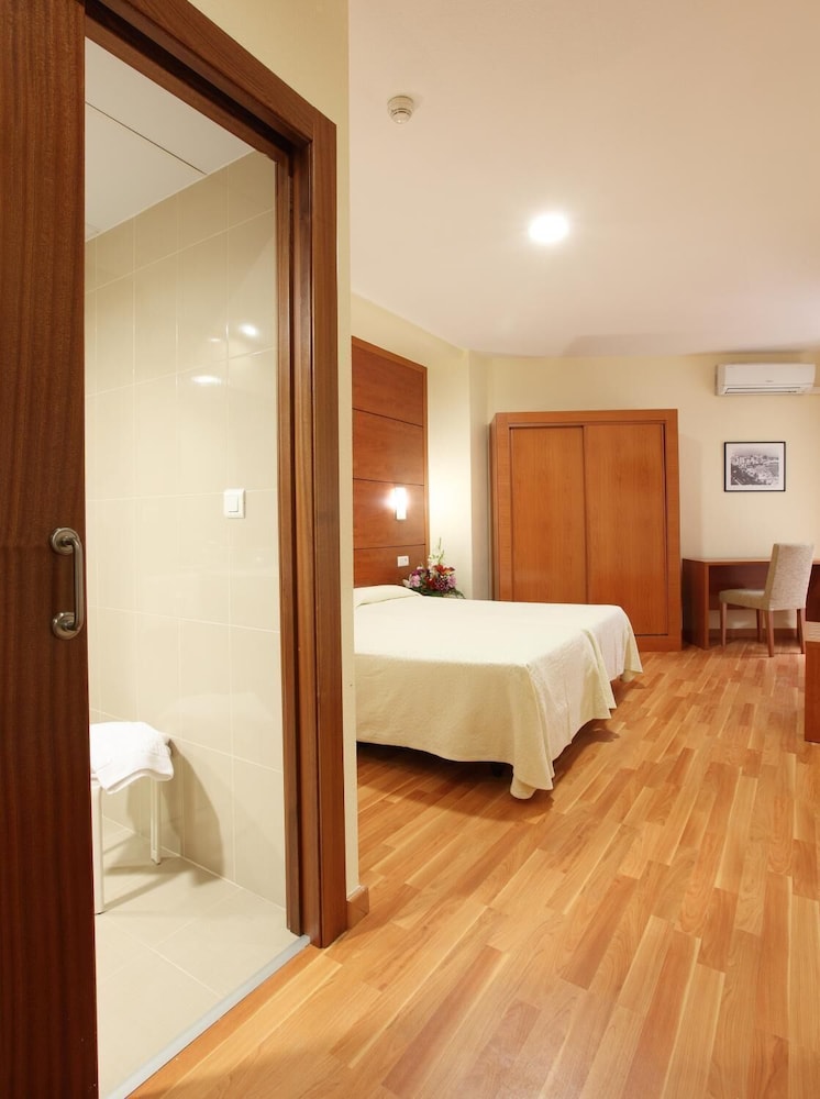 HOTEL CENTRO MAR(FORMERLY CENTRO PLAYA) 6/24