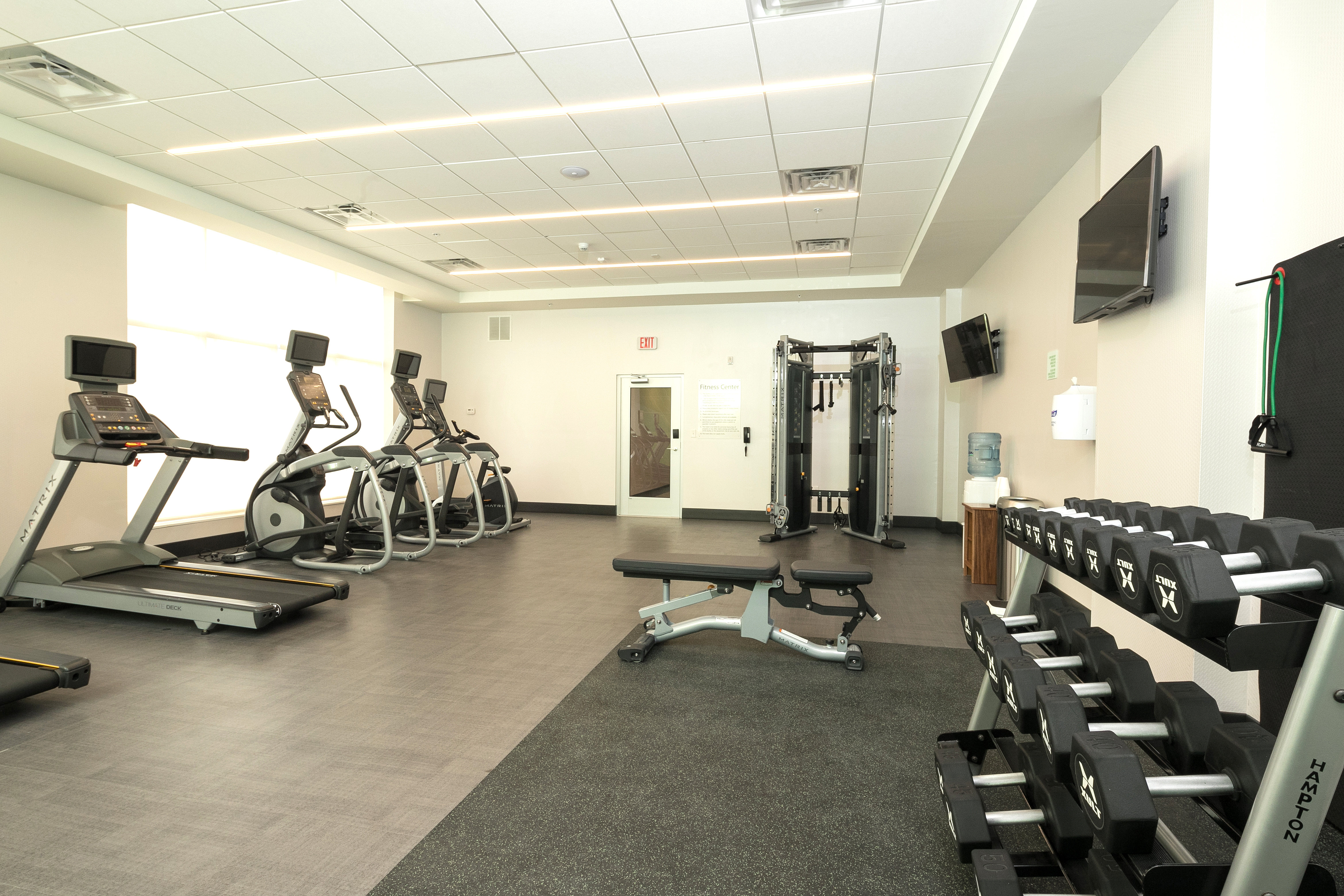 Holiday Inn & Suites Mount Pleasant 36/64