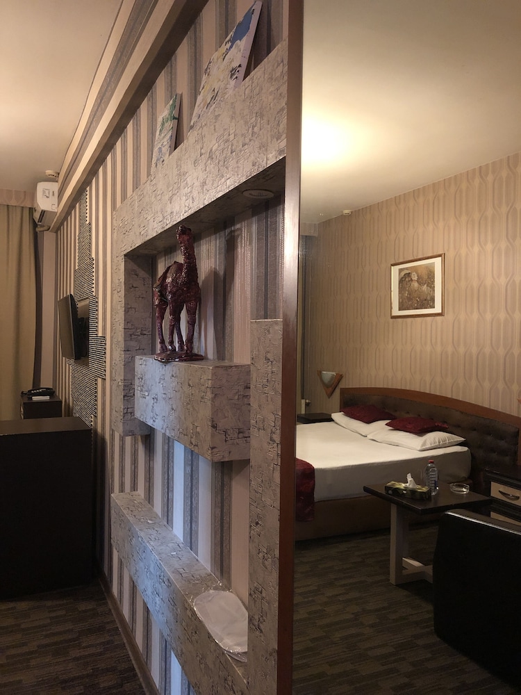 Gallery Lux Hotel 16/30