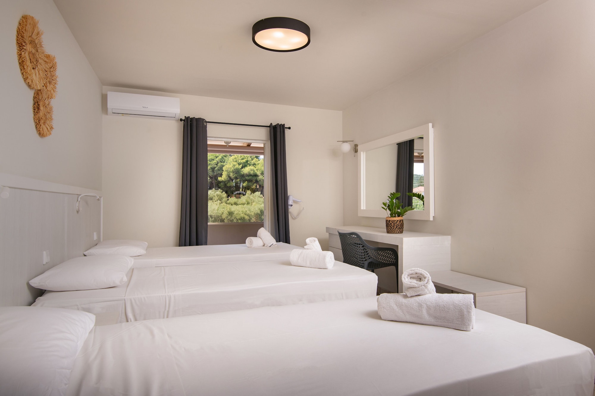 FAMILY, APARTMENT
