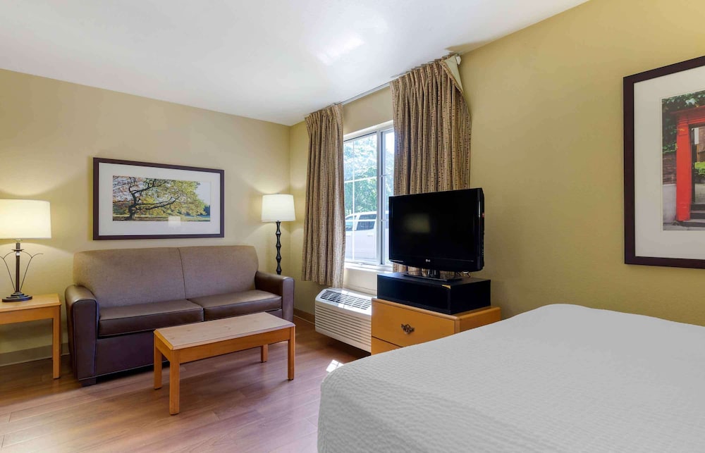Extended Stay America Boston-Woburn 17/41